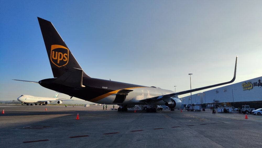 UPS revoluciona el mercado de nearshoring México-Estados Unidos con nuevas  opciones de paquetería transfronteriza - Sigue tu Ruta