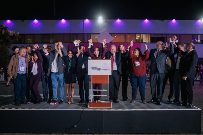 Claudia Sheinbaum se declara ganadora del primer debate del INE