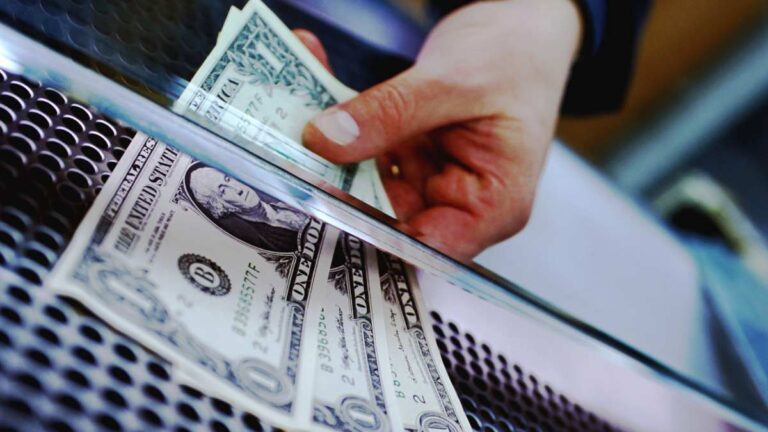 El Dólar se vende en 20.40 pesos a la venta